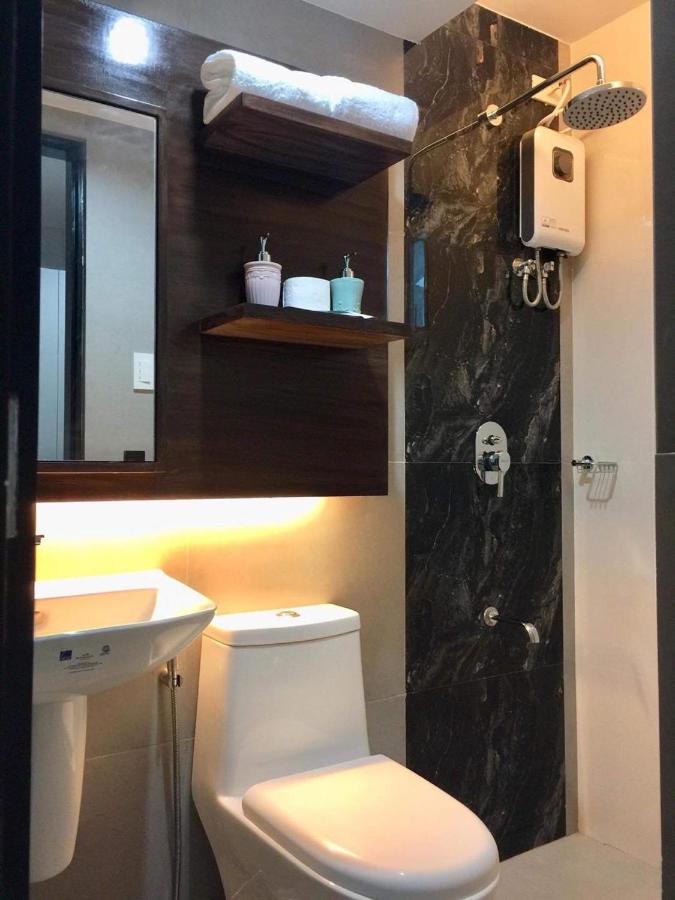 J Spazio Apartelle And Cafe Baranghauon Экстерьер фото