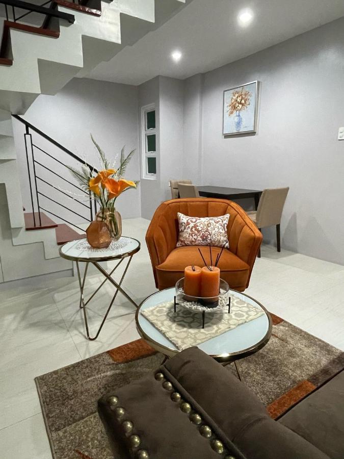 J Spazio Apartelle And Cafe Baranghauon Экстерьер фото