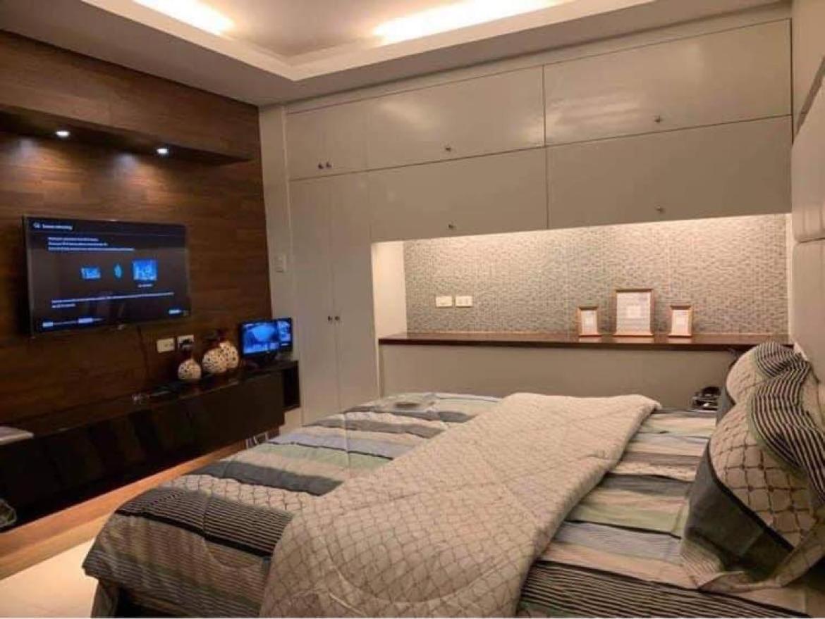 J Spazio Apartelle And Cafe Baranghauon Экстерьер фото